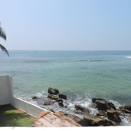 Galle Henna Beach House Unawatuna Kültér fotó