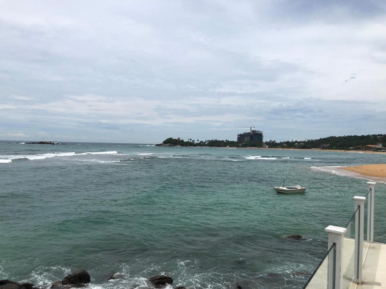 Galle Henna Beach House Unawatuna Kültér fotó