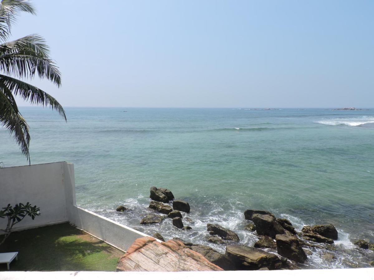 Galle Henna Beach House Unawatuna Kültér fotó